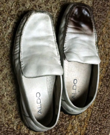 silver shoe paint